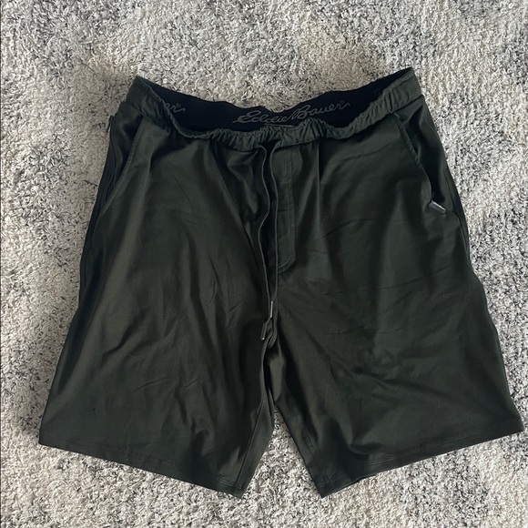 Eddie Bauer Other - NWOT Men's Eddie Bauer Jersey Shorts Dark Green Size Medium